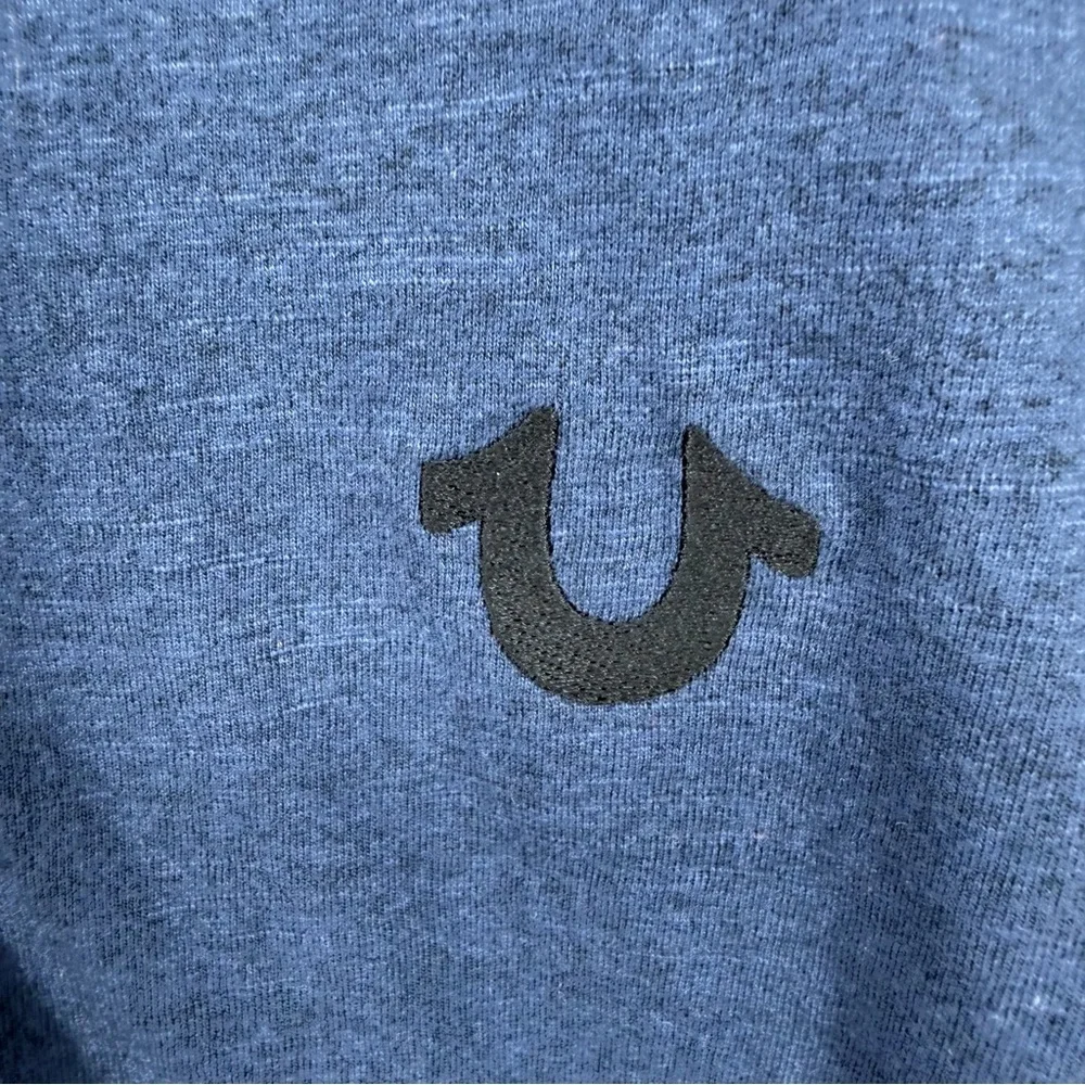 True Religion Men’s size Medium Navy Blue Horseshoe Logo Henley Shirt